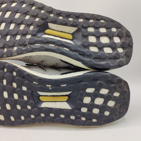 adidas mens 9 UltraBoost 1.0 DNA White Black GZ0449 Torsion System - Picture 9 of 13